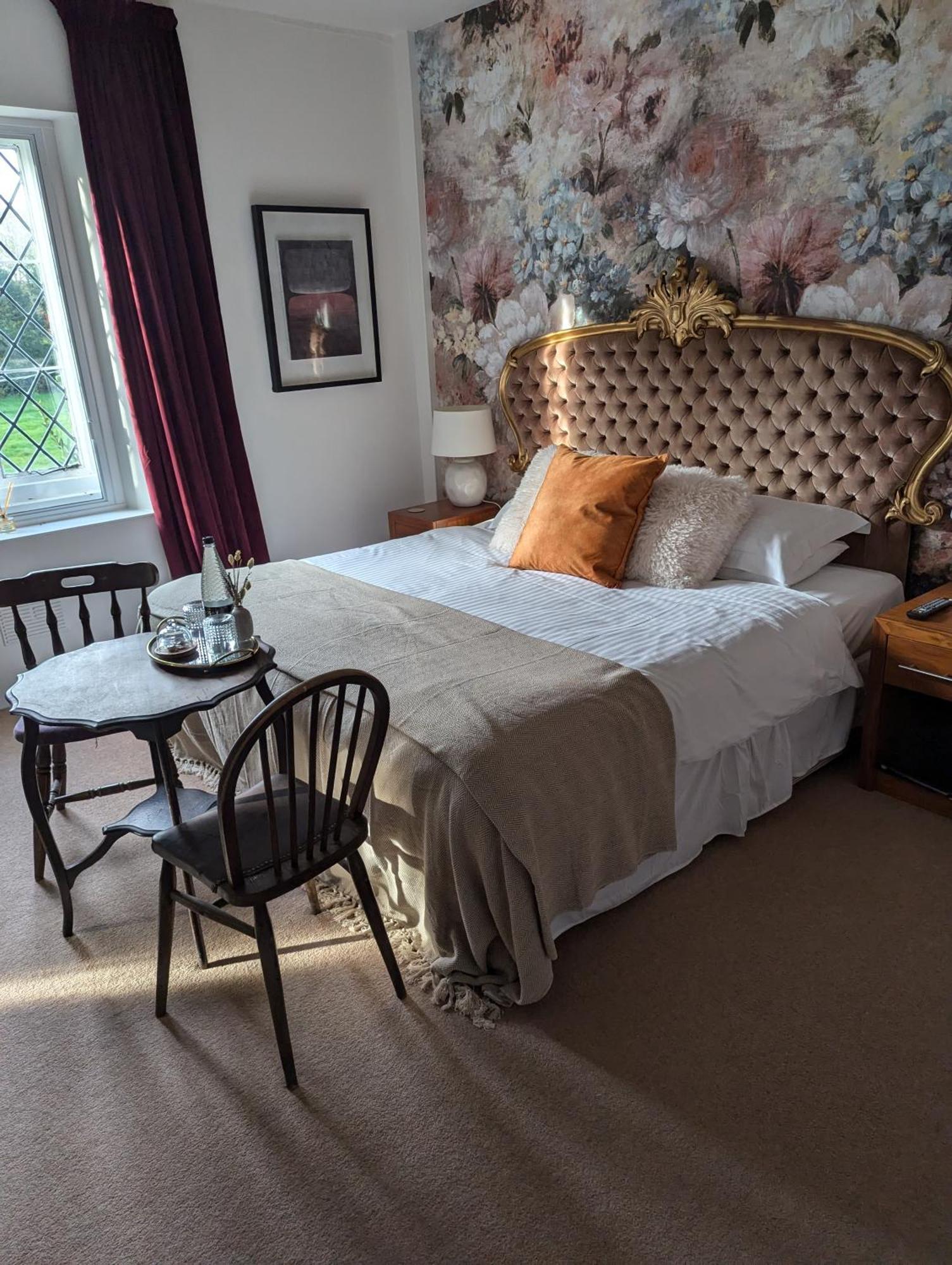 Hilmarton The Duke Hotel מראה חיצוני תמונה