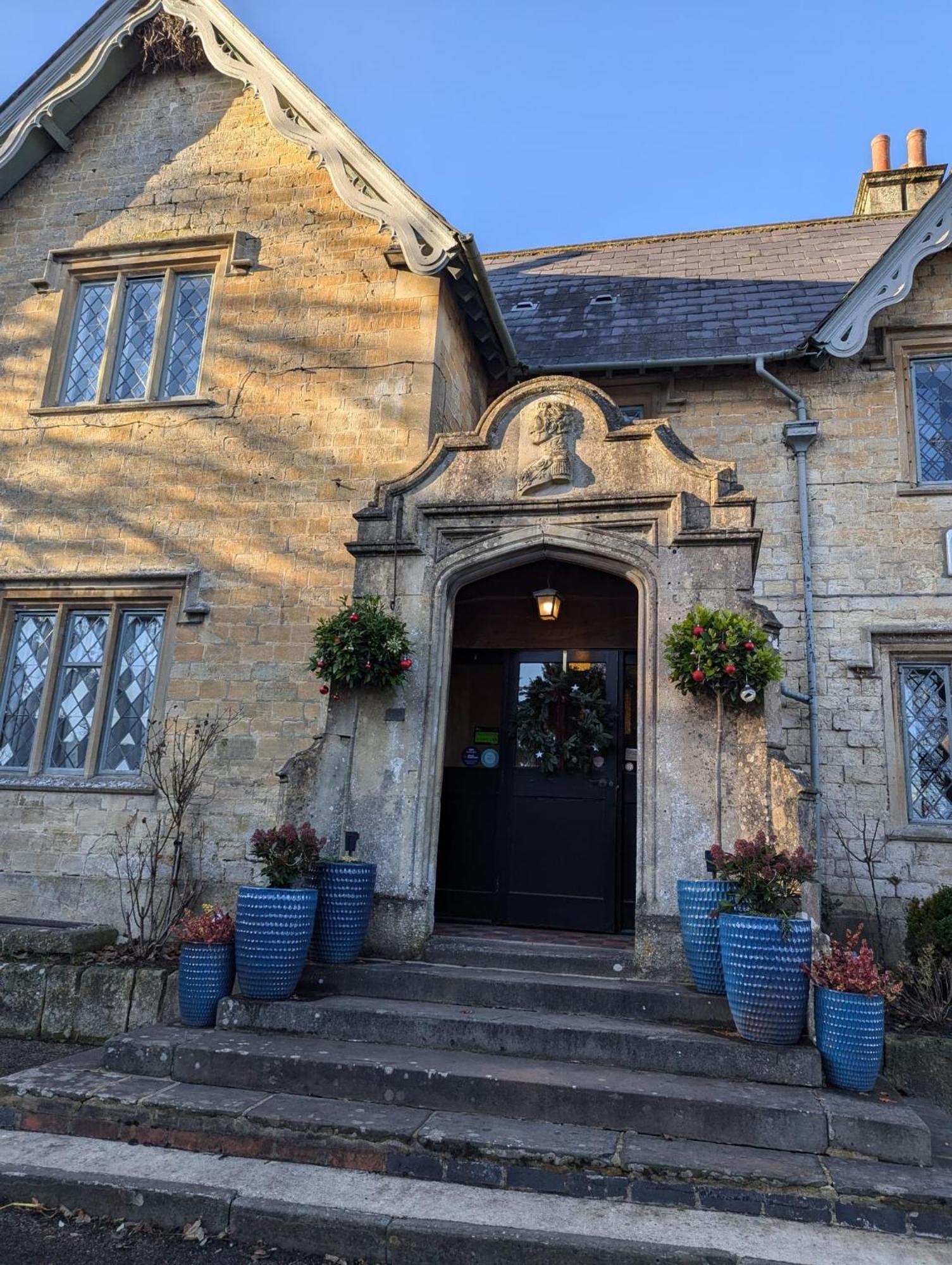 Hilmarton The Duke Hotel מראה חיצוני תמונה